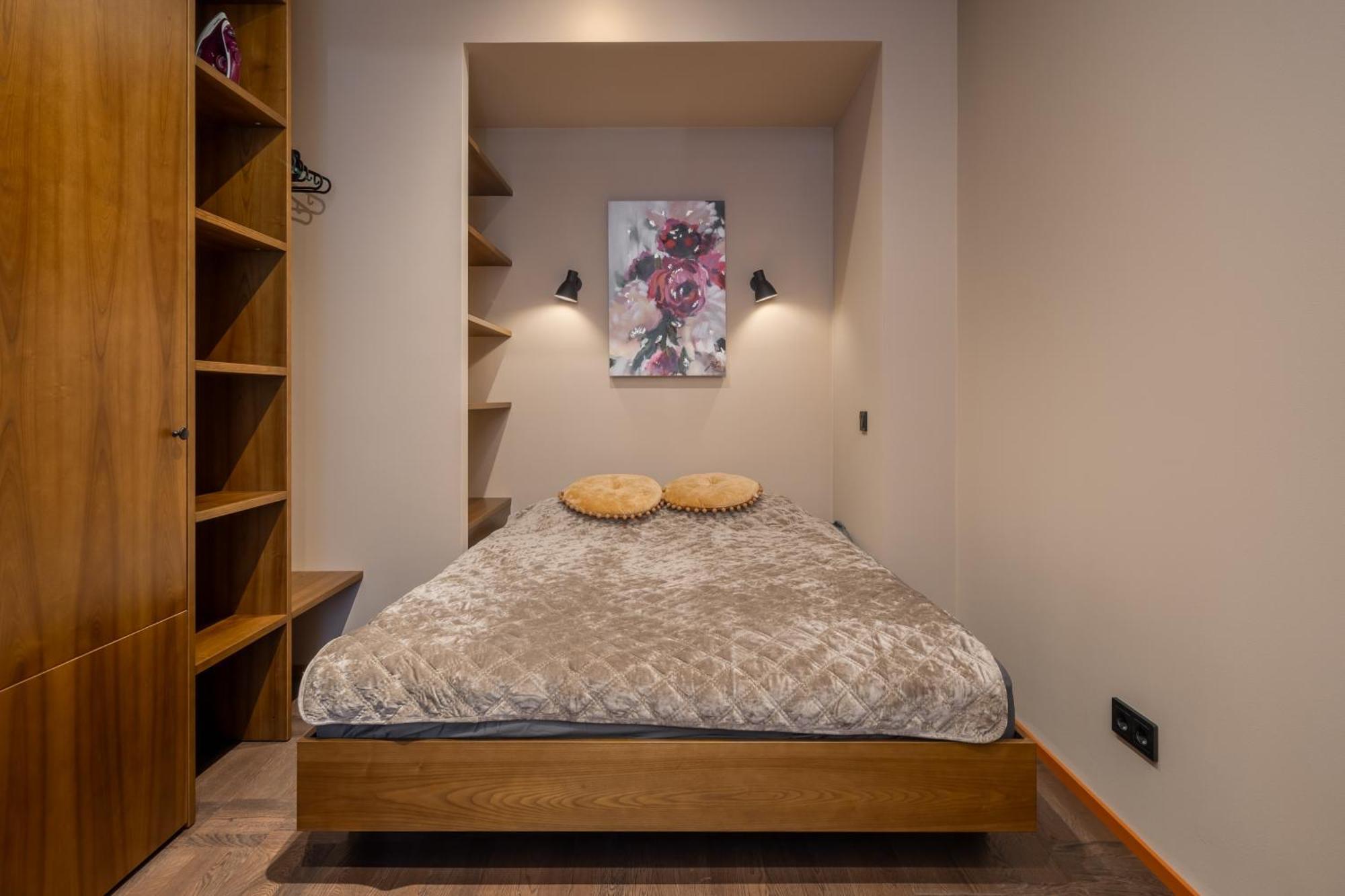 Stylish Old Town Apartment On Mucenieku Street Riga Dış mekan fotoğraf
